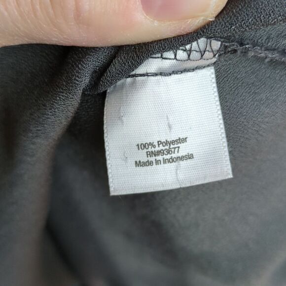 a.n.a. blouse - Picture 9 of 9